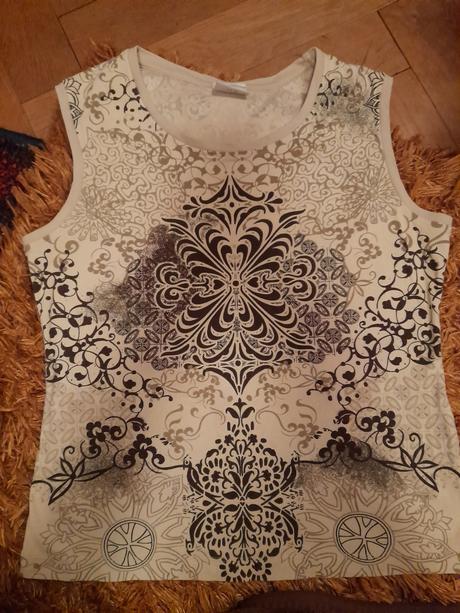 Tílko,triko s ornamenty hnědé, s