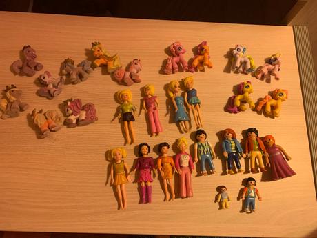 Drevená polička - domček, 