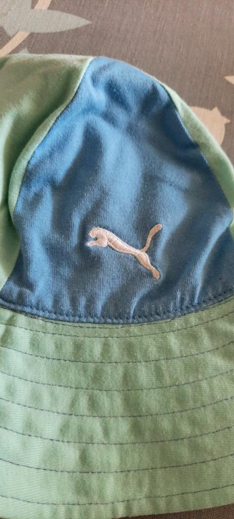 Klobouček značky puma, puma