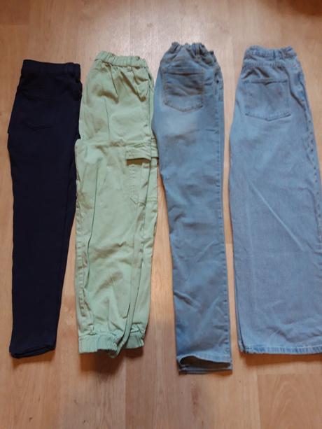 4x kalhoty i jednotlivě, 158