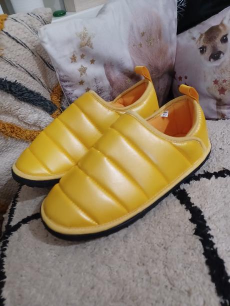 Žluté bačkory, baťa,37