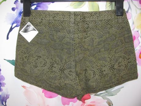 Elastické bavlněné tmavě zelené kraťasy, s