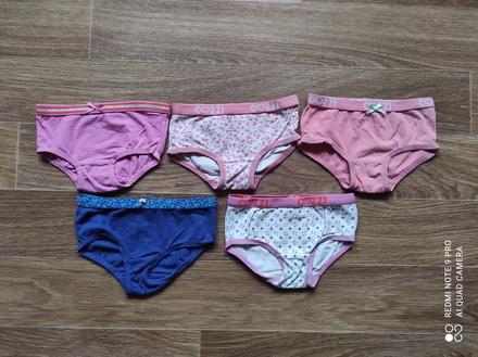 Spodní kalhotky, 98