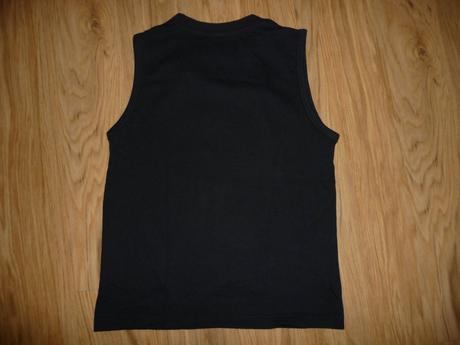 Černé tílko rebel na 9-10l- vel.140, rebel,140