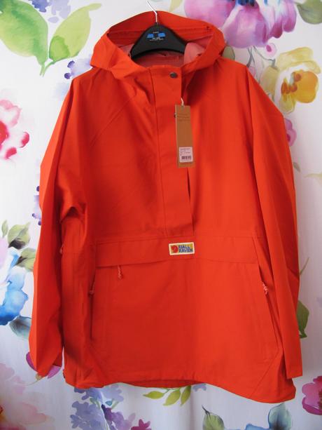 Dámská každodenní nepromokavá větrovka s kapucí, l