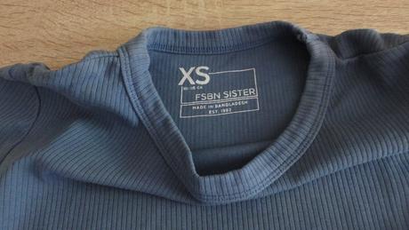 Tričko xs, 34