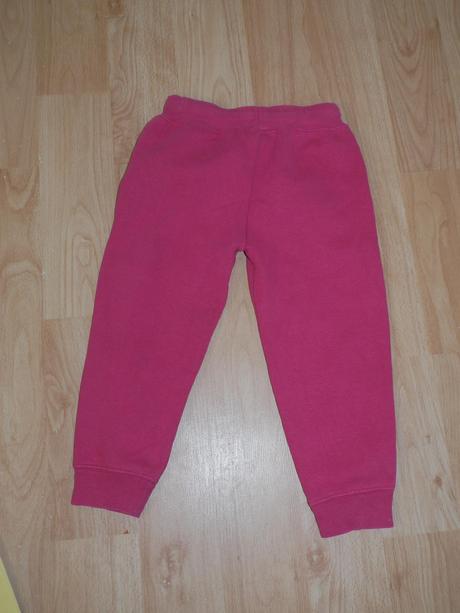 Ruzove teplaky , impidimpi,98