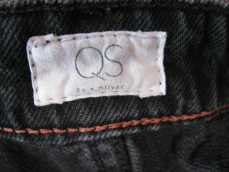 Dámské černé trhané džínové šortky qs, quiksilver,m