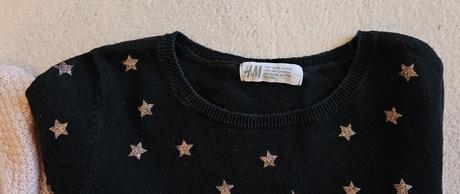 Čtyři zimní svetříky, sváteční a tričko, 122/140, 134