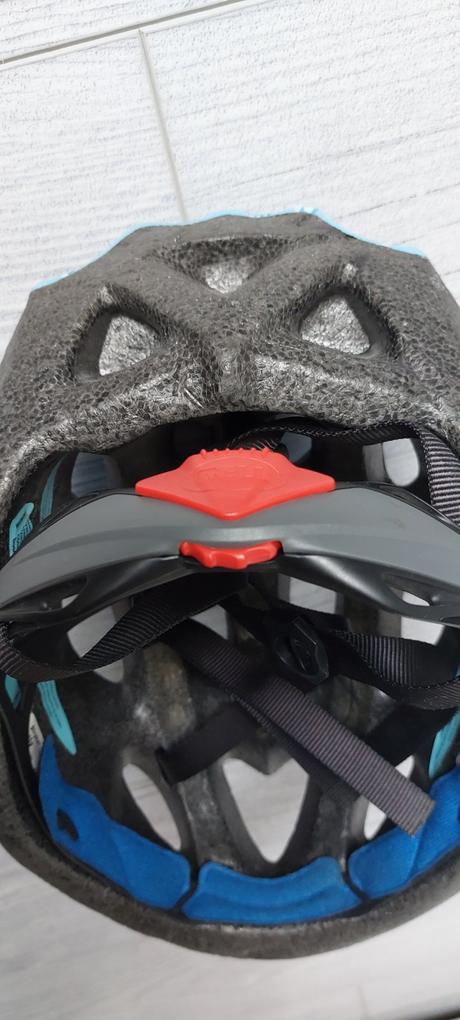 Dětská helma na kolo bell, 