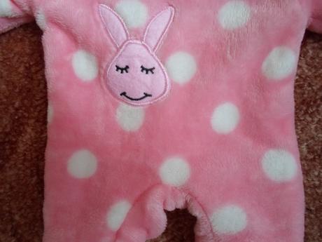 Růžový komplet overal a čepička pro panenky, 