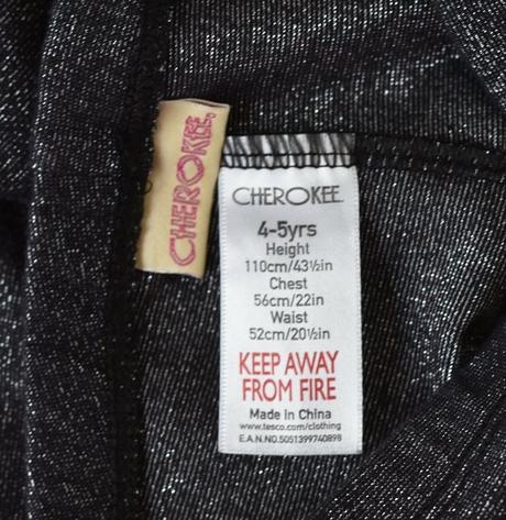 Kraťasy vel. 4 - 5 let, cherokee,110