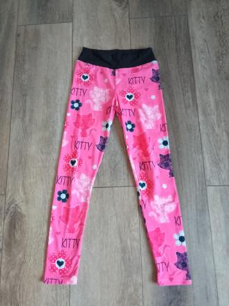 Legíny lelosi hello kitty vel.134, 134