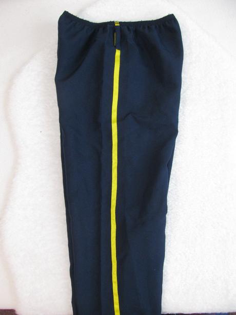 Karnevalový kostým - policista, 