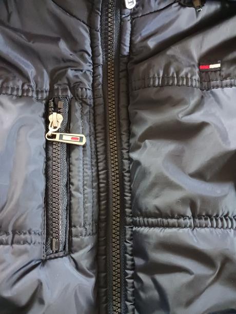 Zimní bundička hilfiger č.128, tommy hilfiger,128