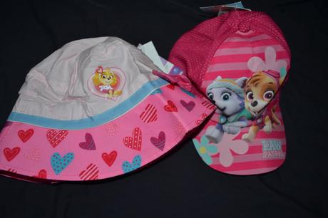 2x  klobouka kšiltovka 116-128, disney,116 / 122 / 128
