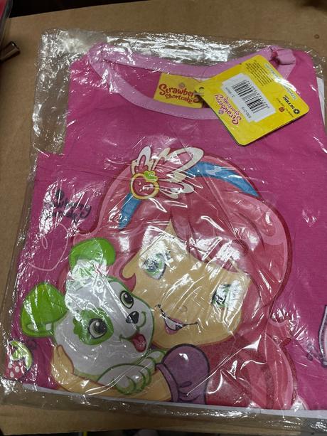 Souprava kraťasy i pyžamo jahůdka 98, 98