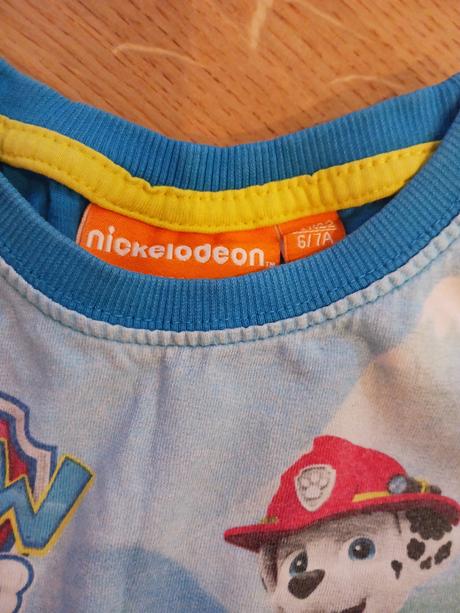 Triko č.116/122+ klobouček, 116