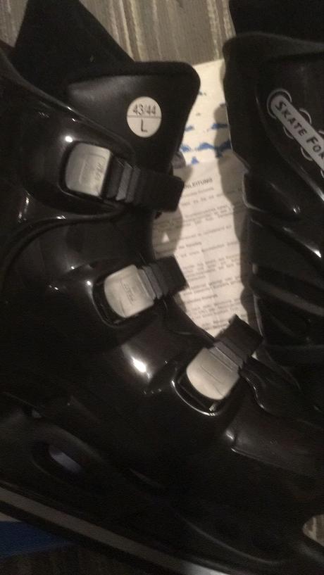 Přezkáčové lední brusle vel. 43/44, 43