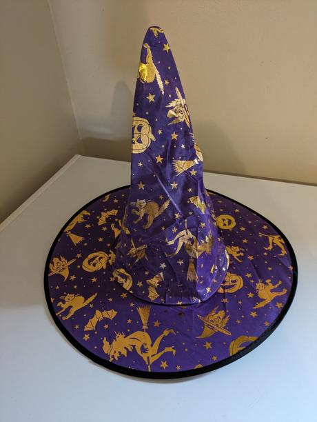 Čarodějnický klobouk pro dospělé a větší děti., 