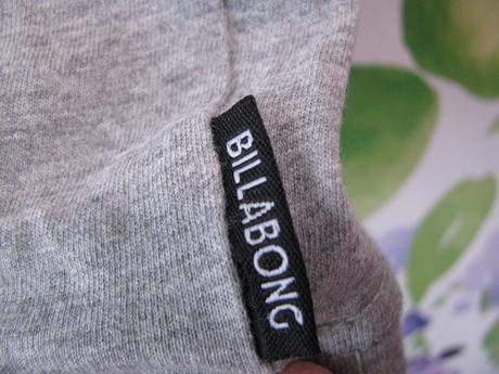 Bavlněné šedé tričko s nápisem billabong, billabong,140