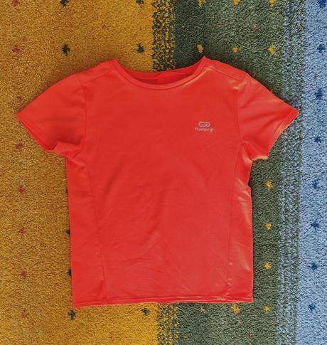 Oranžové funkční triko, decathlon,134