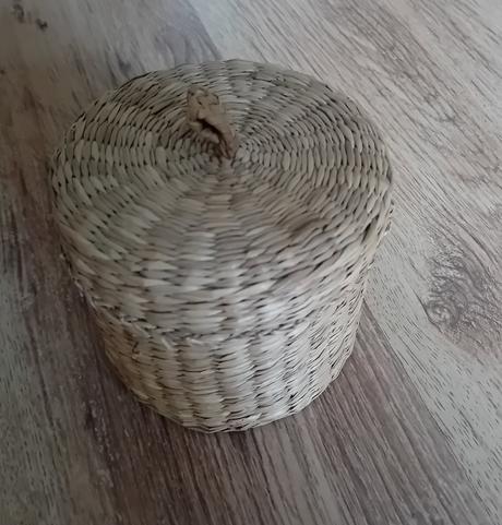 Košíček,
