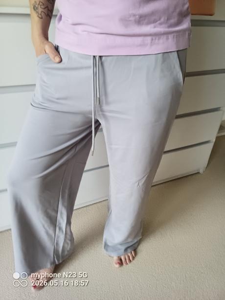 Tepláky zn."gina tricot" vel."m", gina,m