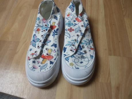 Kytkaté tenisky vel. 38, baťa,38