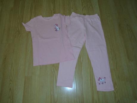 Pyžama vel. 140, sinsay,140