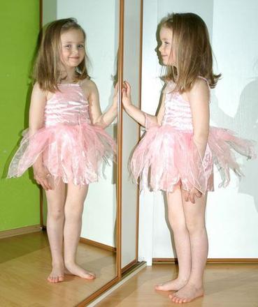 Karnevalové růžové šaty kostým víla, 