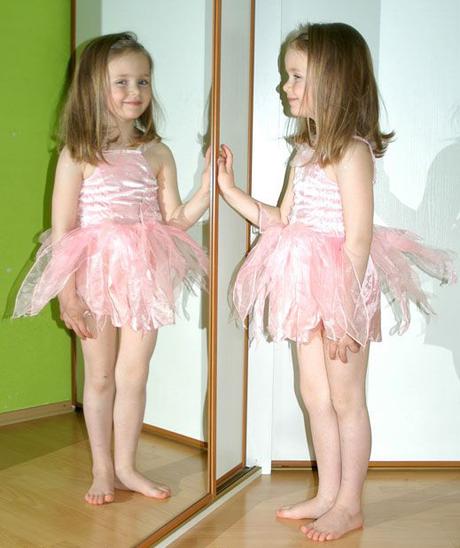 Karnevalové růžové šaty kostým víla, 