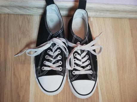 Tenisky plátěné vel. 35., 35