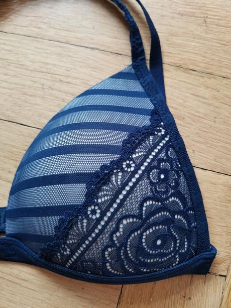 Podprsenka push up zavazování za krk vel. 75b, tezenis,75b