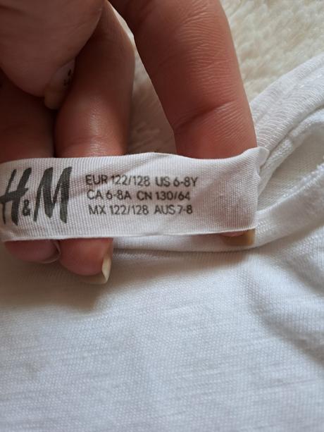 Tričko měnící srdce ve vel. 122/128, h&m,122