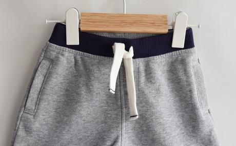Kraťasy vel. 6 - 9 m, matalan,74