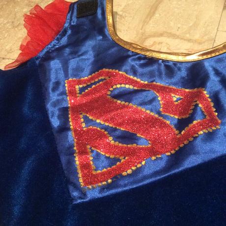 Kostým ,,supergirl" vel.116, 