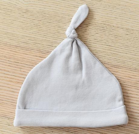 Čepička vel. 0 - 3 m, primark,62