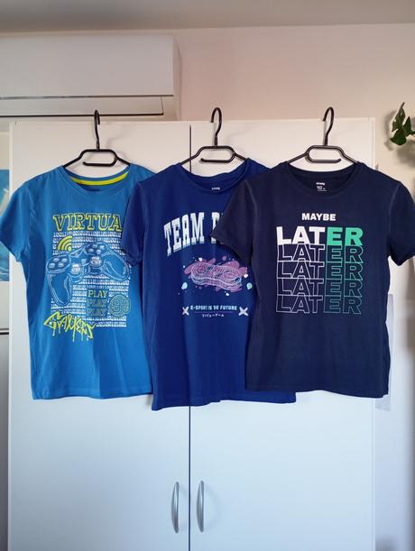 Trička barevný potisk, sinsay,152