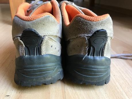 Trekové boty carra, 35