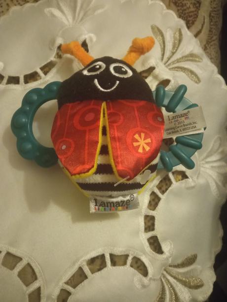 Chrastítko beruška-lamaze-nové,