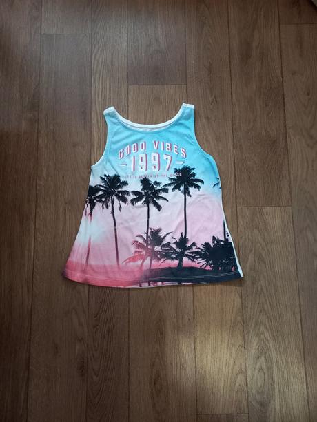 Tílko s palmami, takko,134