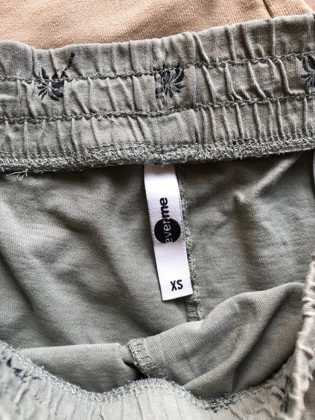 Kraťasy, velikost xs, sinsay,xs