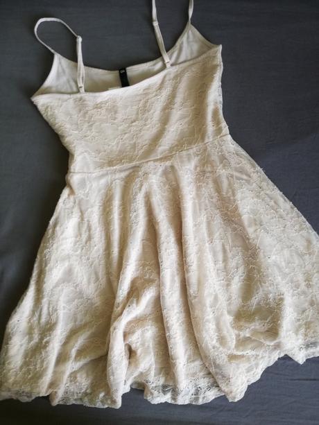 Letni krajkove saty s/m, s