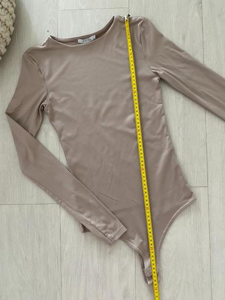 3 ks body amisu, vel. xxs, xs