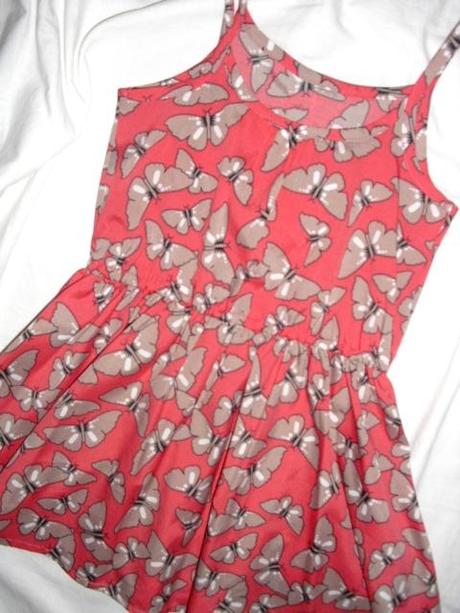 Krásné lehounké motýlkové šatečky, girl2girl,98