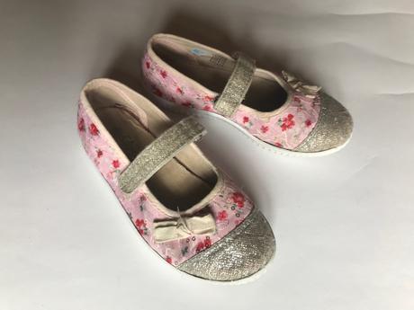 Plátěnky, bačkůrky, 29