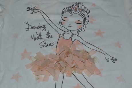 Bílé triko s baletkou, 3d sukýnka , zara,110