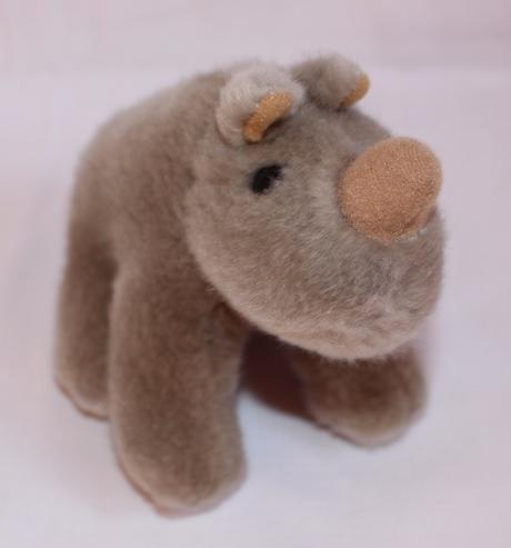 Ae55. plyšový hroch,