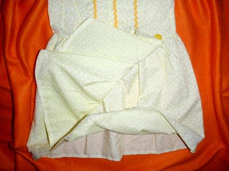 Překrásné žluté šaty - bílé květy, girl2girl,110